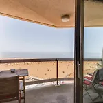 Апартаменти Luxury With Seaview Остенде
